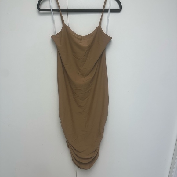 Superdown Yvonna Tan Midi Dress - Picture 3 of 5